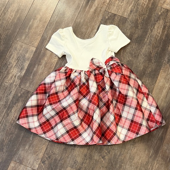H&M Other - H&M Cream Top with Red Plaid Skirt Kids Dress